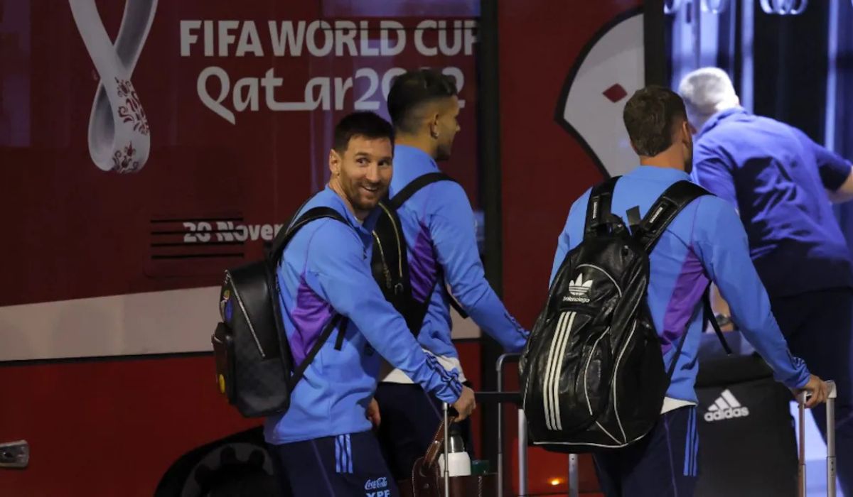 Argentina Fans Greet Messi With Drums